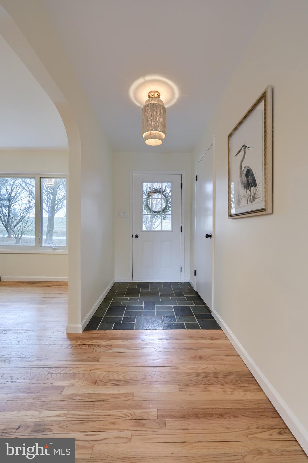 363 Lay Road Delta, PA 17314 - Photo 3 of 45 Gallery Image 3