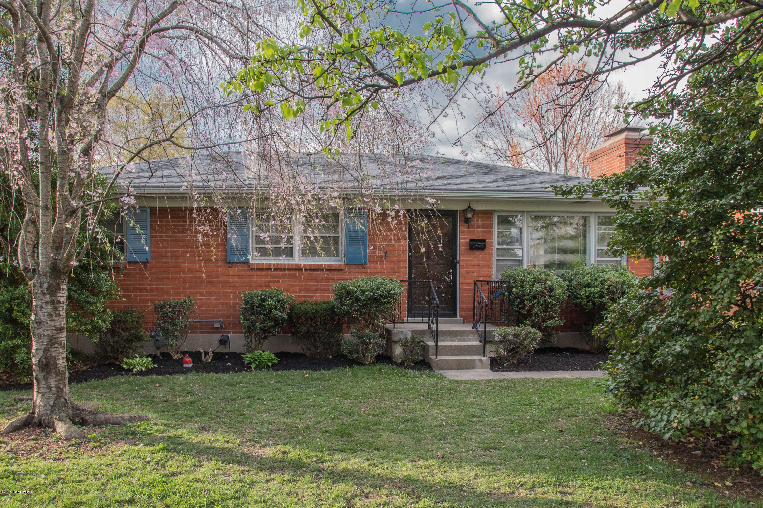 2921 Sheldon Road Louisville, KY 40218 - Photo 1 of 25 Front