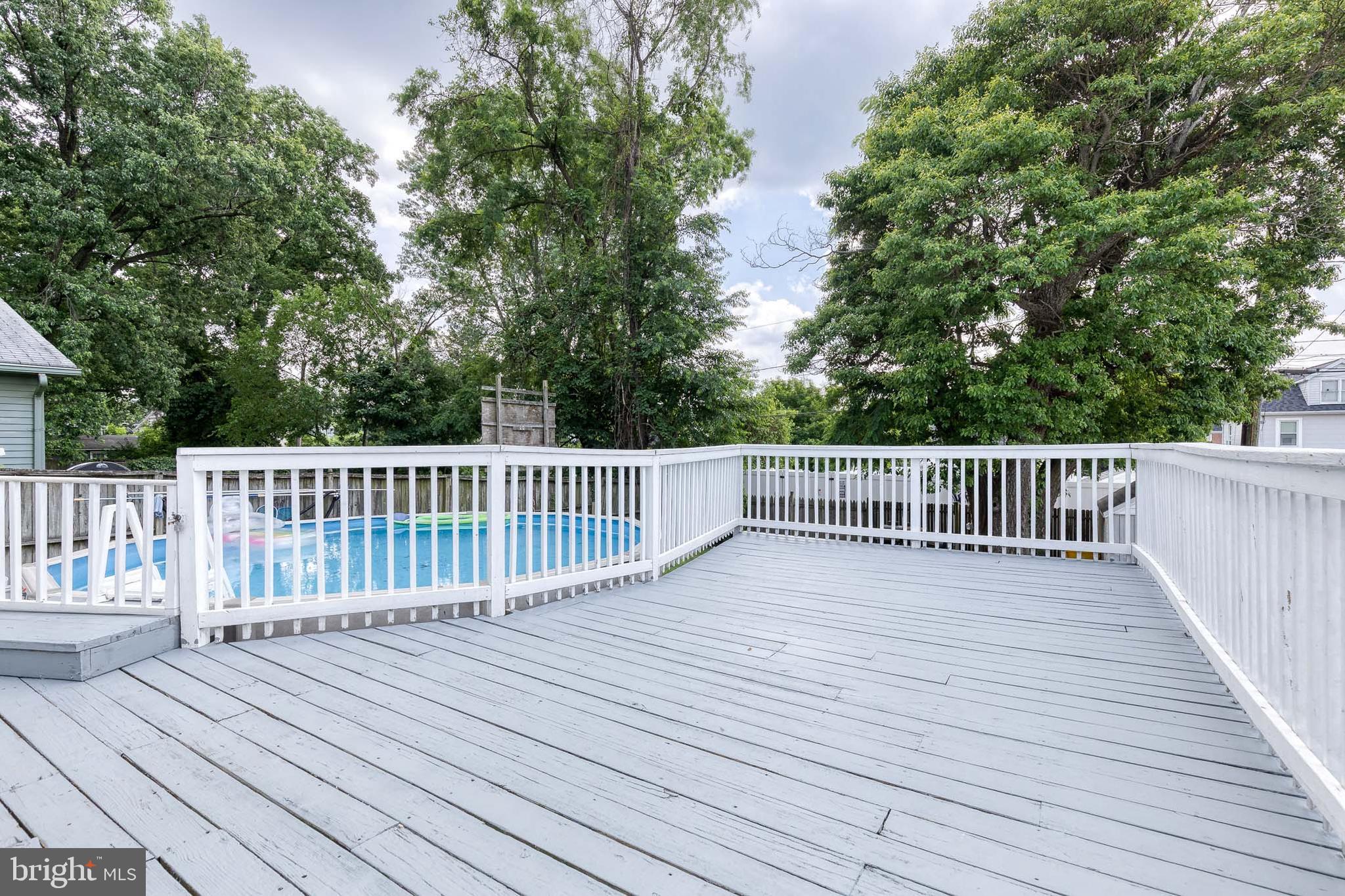113 West Hilltop Road Baltimore, MD 21225 - Photo 27 of 45