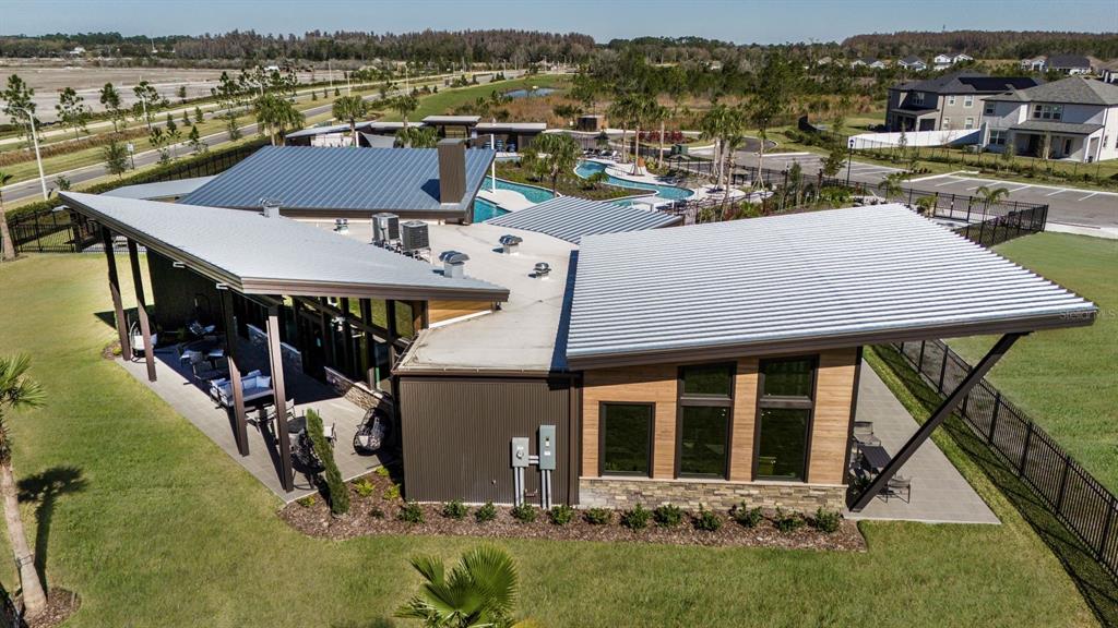 31148 Pendleton Lndg Circle Wesley Chapel, FL 33545 - Photo 4 of 22