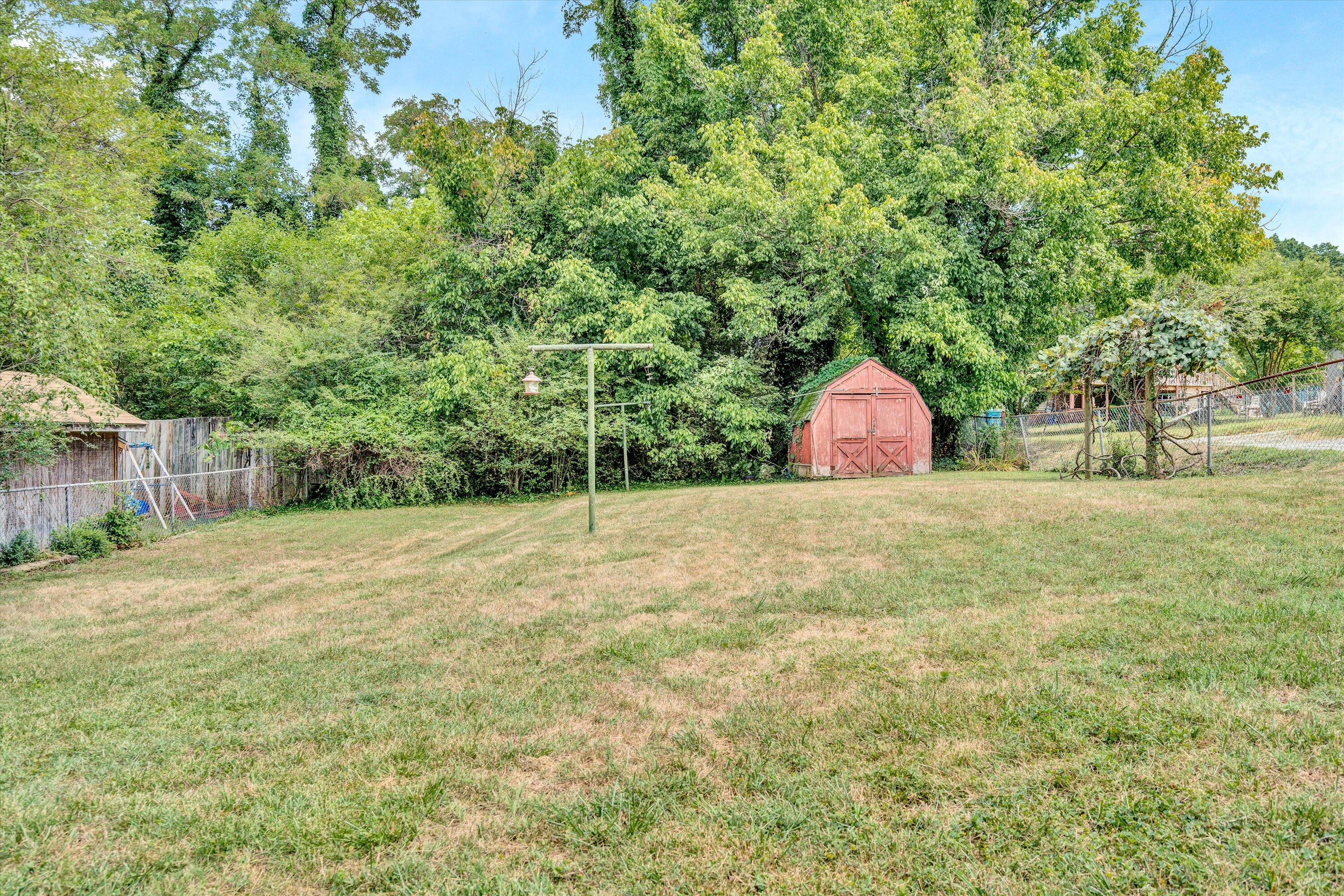 3734 Bear Road Southeast Roanoke, VA 24014 - Photo 16 of 19 16-DSC03782