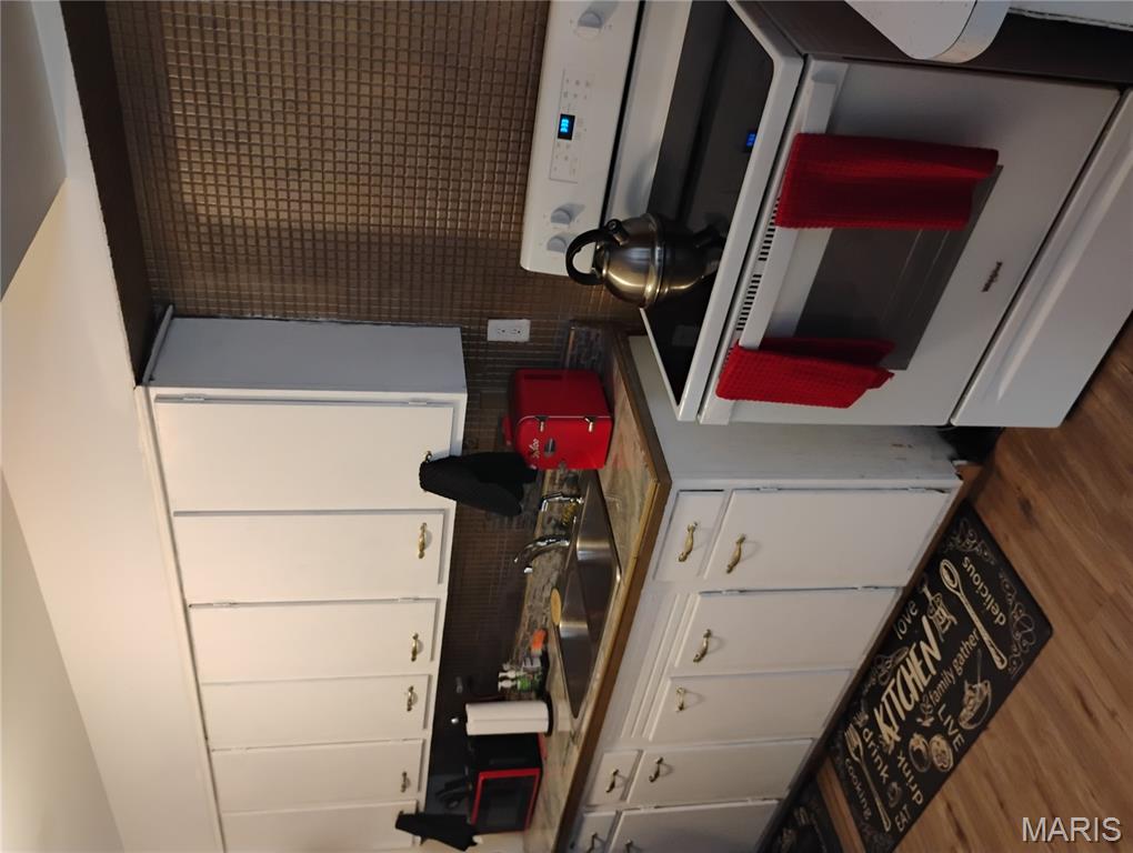 424 Lancashire Road St. Louis, MO 63137 - Photo 19 of 40