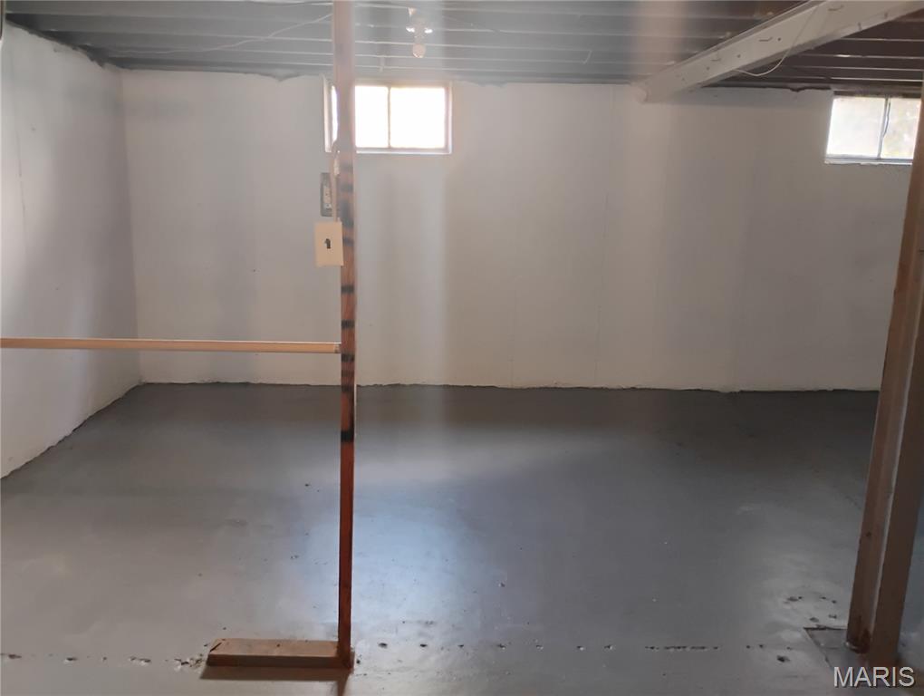 424 Lancashire Road St. Louis, MO 63137 - Photo 24 of 40