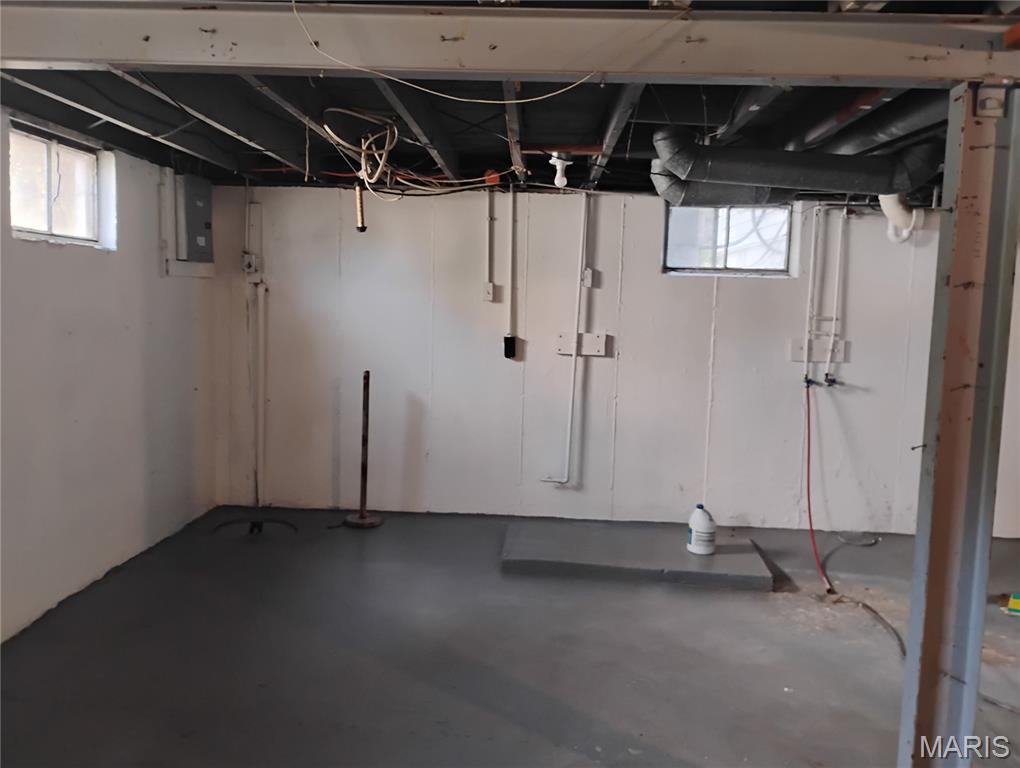 424 Lancashire Road St. Louis, MO 63137 - Photo 25 of 40