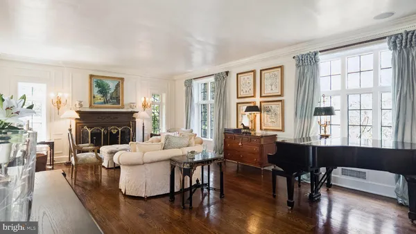 $3,750,000 | 517 Fishers Road, Bryn Mawr, PA 19010