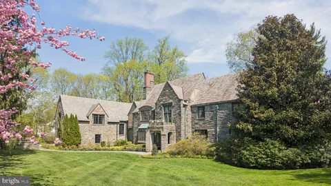 $3,750,000 | 517 Fishers Road, Bryn Mawr, PA 19010