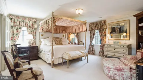 $3,750,000 | 517 Fishers Road, Bryn Mawr, PA 19010