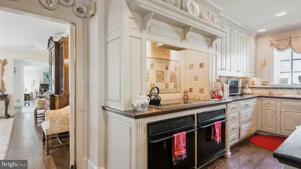 $3,750,000 | 517 Fishers Road, Bryn Mawr, PA 19010