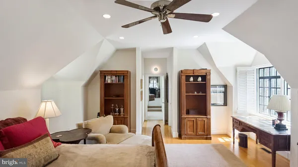 $3,750,000 | 517 Fishers Road, Bryn Mawr, PA 19010
