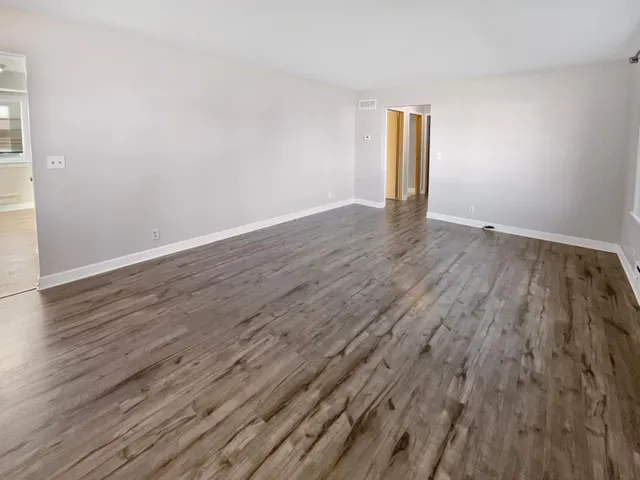 $310,000 | 2306 Beam Avenue, North St. Paul, MN 55109