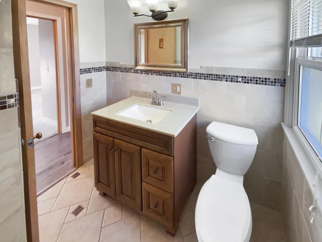 $310,000 | 2306 Beam Avenue, North St. Paul, MN 55109