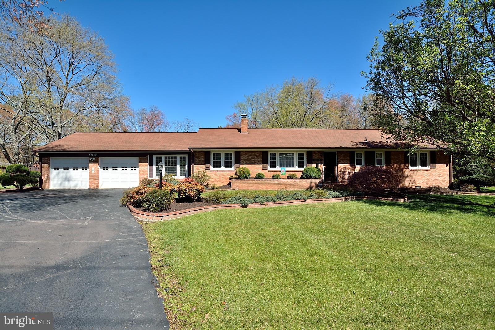 4902 Pole Road Alexandria, VA 22309 - Photo 2 of 30 a view of a house with swimming pool and sitting area