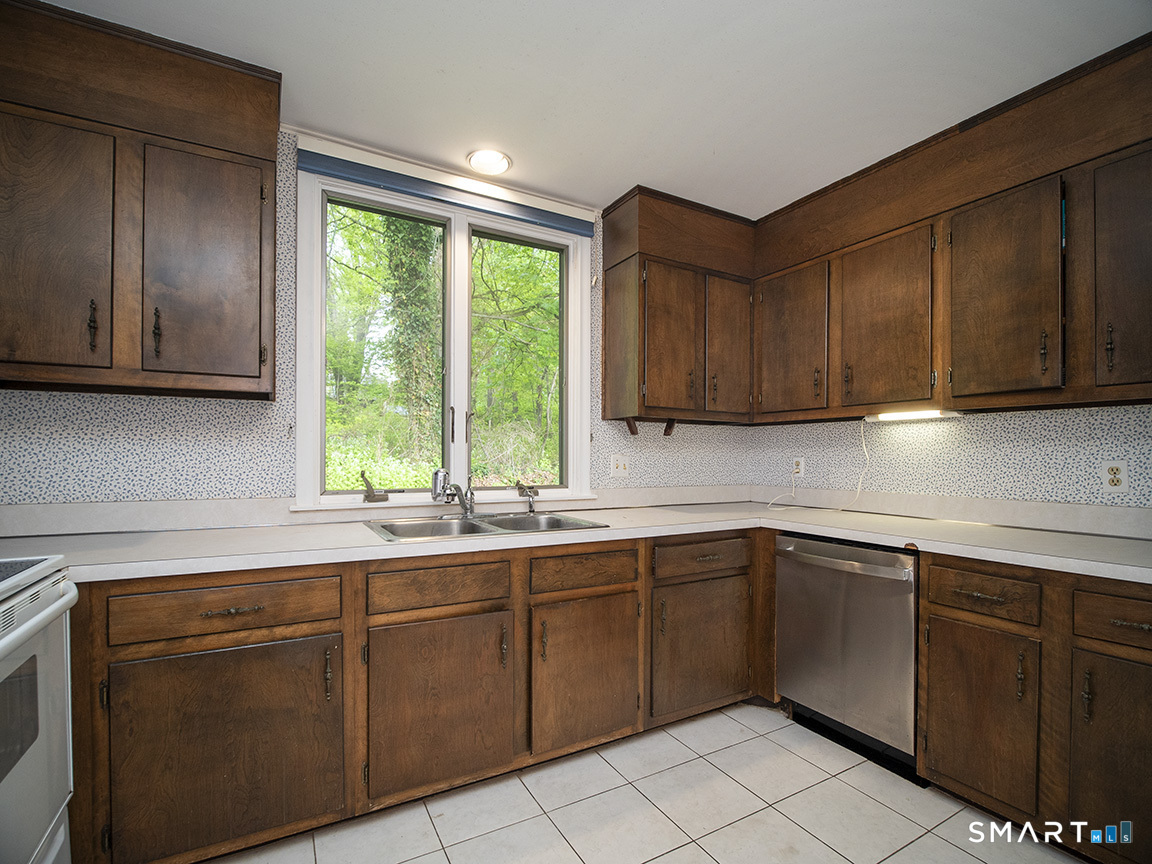 78 Charlton Hill Road, Unit 78 Hamden, CT 06518 - Photo 13 of 28