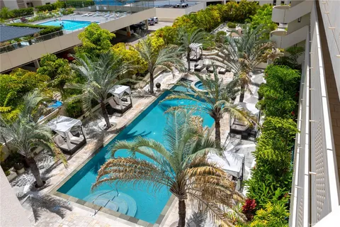 $988,000 | 1837 Kalakaua Avenue, Unit 1004, Honolulu, HI 96815