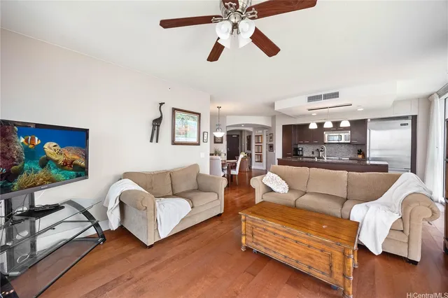 $988,000 | 1837 Kalakaua Avenue, Unit 1004, Honolulu, HI 96815