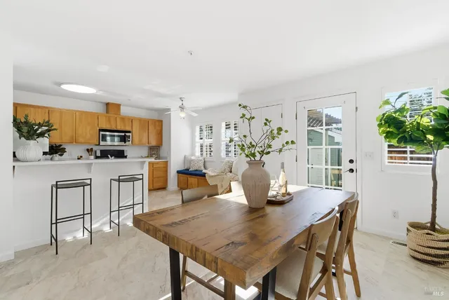 $595,000 | 1816 Downing Street, Petaluma, CA 94954