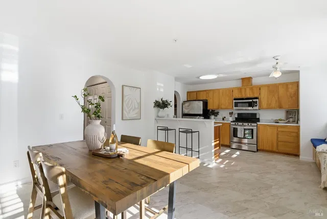 $595,000 | 1816 Downing Street, Petaluma, CA 94954