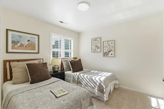 $595,000 | 1816 Downing Street, Petaluma, CA 94954