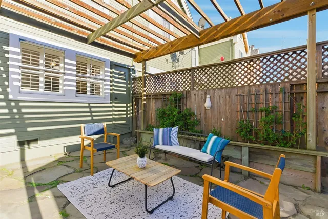 $595,000 | 1816 Downing Street, Petaluma, CA 94954