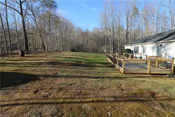 $279,900 | 1115 Cross Creek Drive, Walnut Cove, NC 27052
