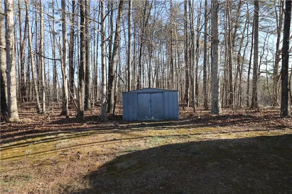 $279,900 | 1115 Cross Creek Drive, Walnut Cove, NC 27052