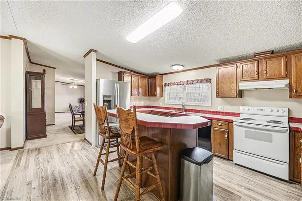 $279,900 | 1115 Cross Creek Drive, Walnut Cove, NC 27052