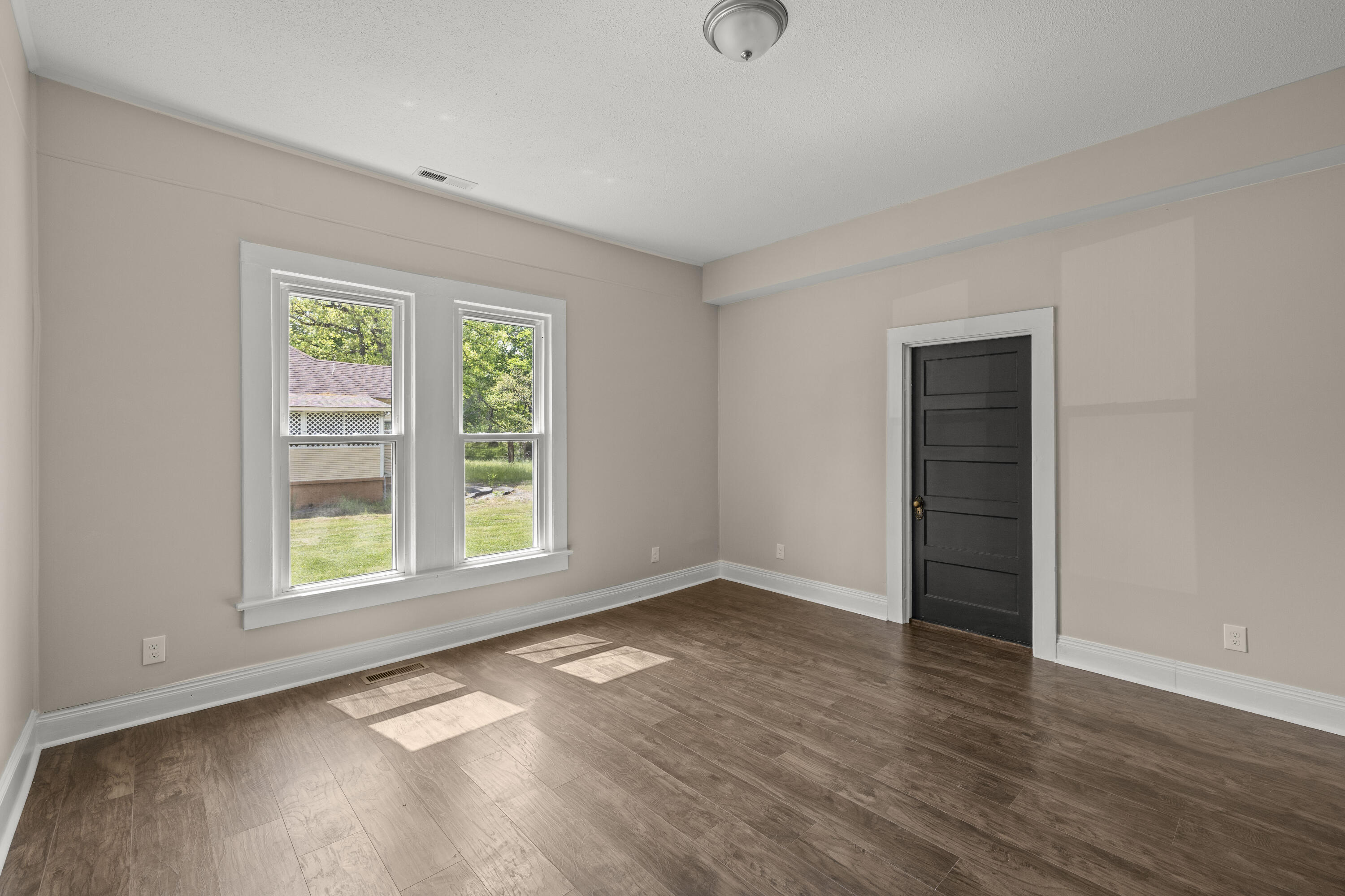 803 Cove Road Chickamauga, GA 30707 - Photo 22 of 34 Bedroom