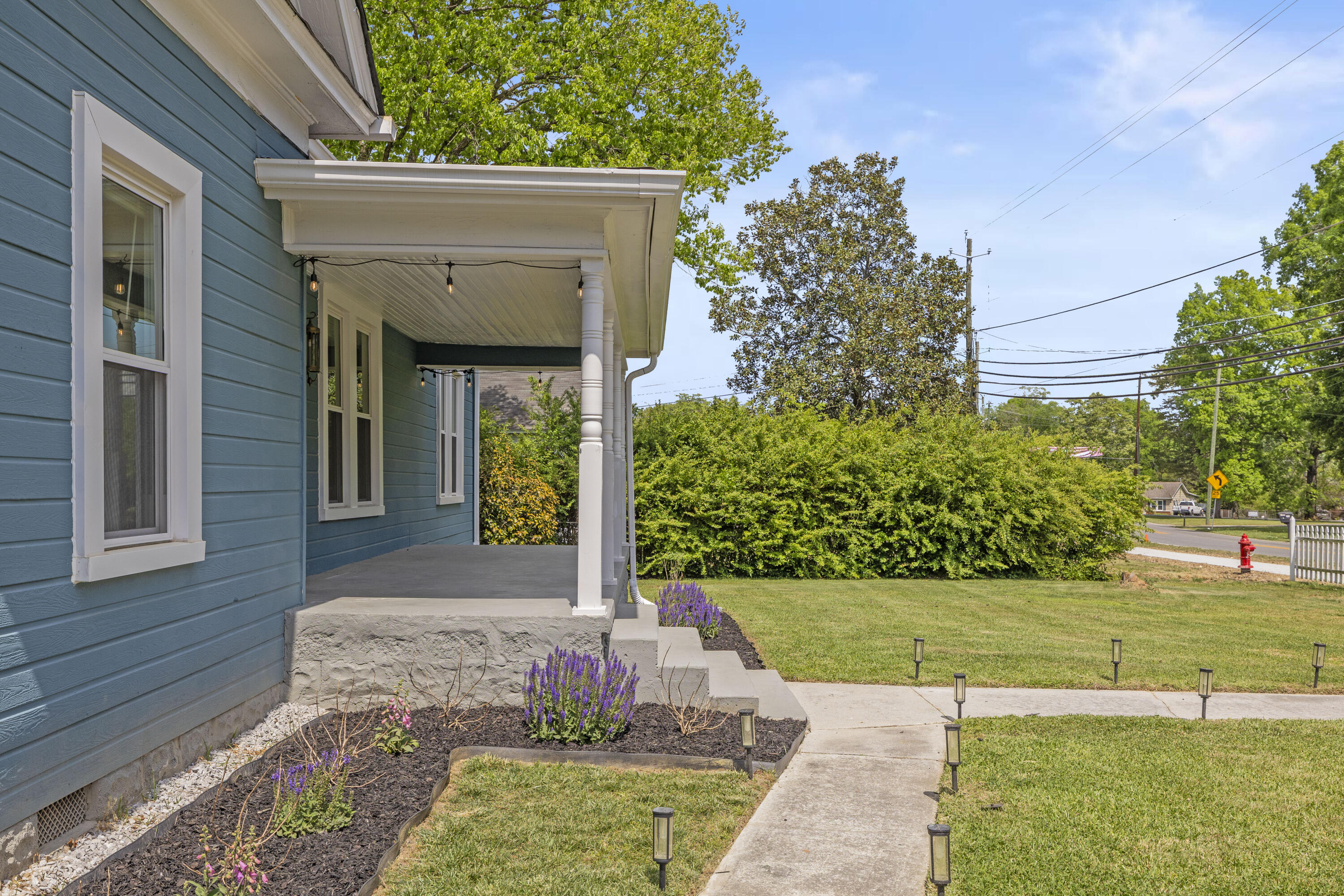 803 Cove Road Chickamauga, GA 30707 - Photo 3 of 34 Entryway