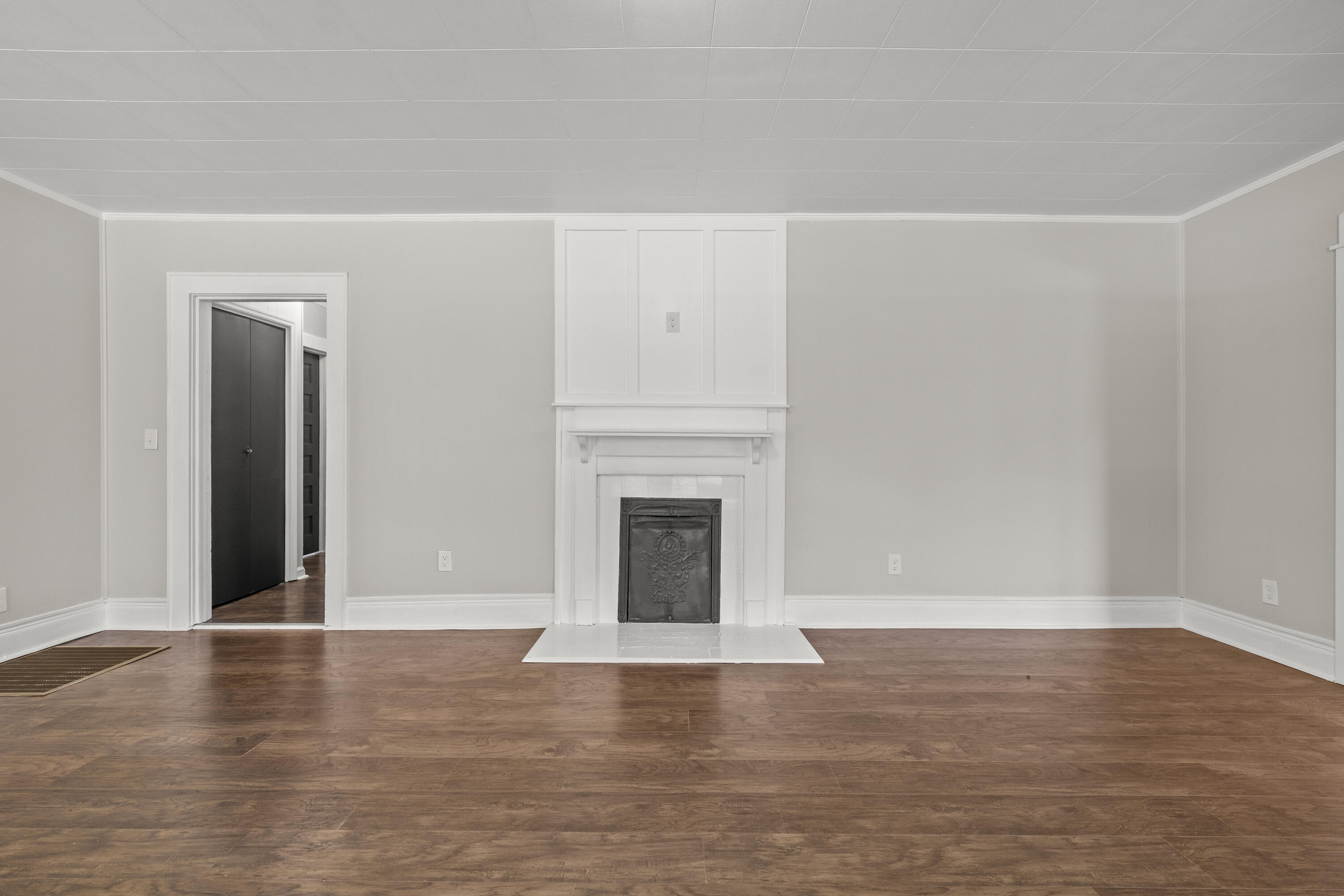 803 Cove Road Chickamauga, GA 30707 - Photo 9 of 34 Fireplace