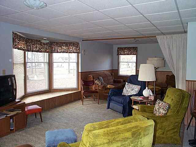 2500 West Sycamore Beach Road Angola, IN 46703 - Photo 2 of 3 Gallery Image 2