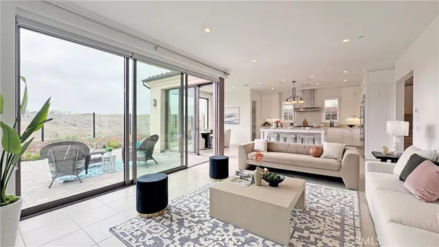 $3,180,000 | 236 Oceano, Irvine, CA 92602