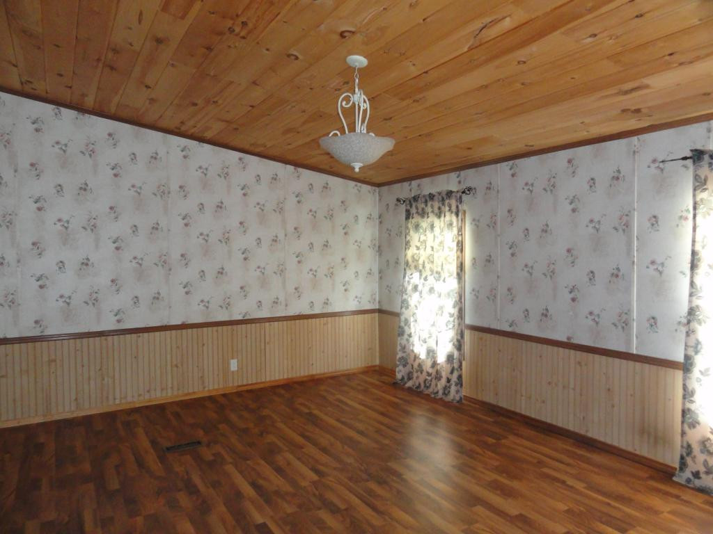 361 Grindstaff Road Butler, TN 37640 - Photo 3 of 24 Photo 3