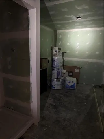 $345,000 | 5730 Highway 33, Osborn, MO 64474