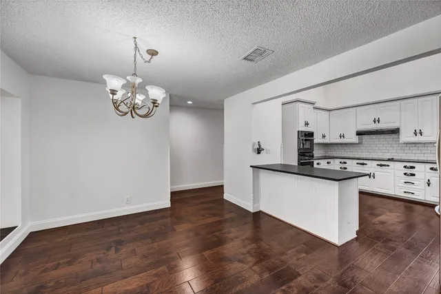 $519,000 | 109 Lachite, Unit 2, Horseshoe Bay, TX 78657