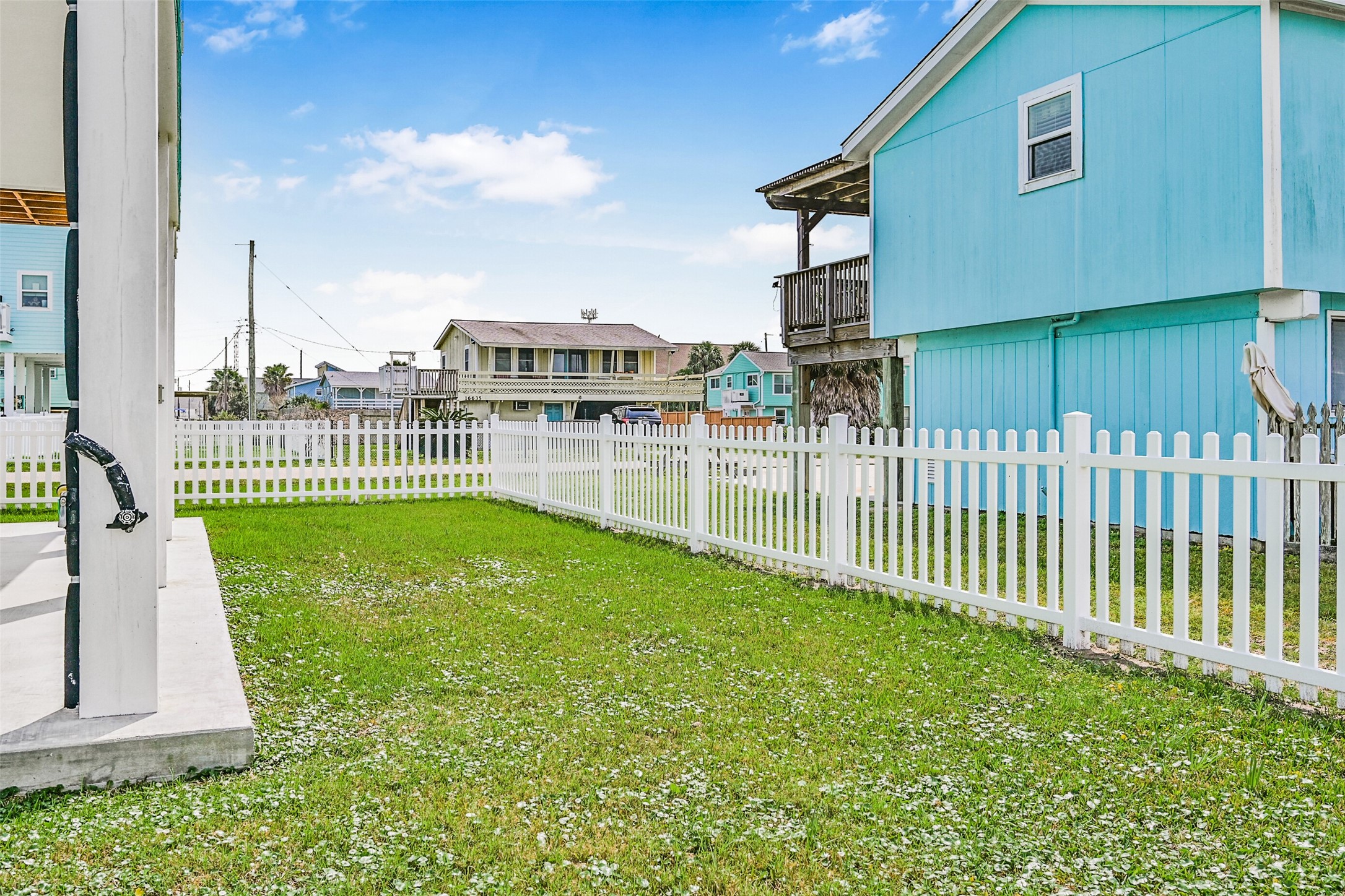 16630 Jean Lafitte Road Galveston, TX 77554 - Photo 45 of 49