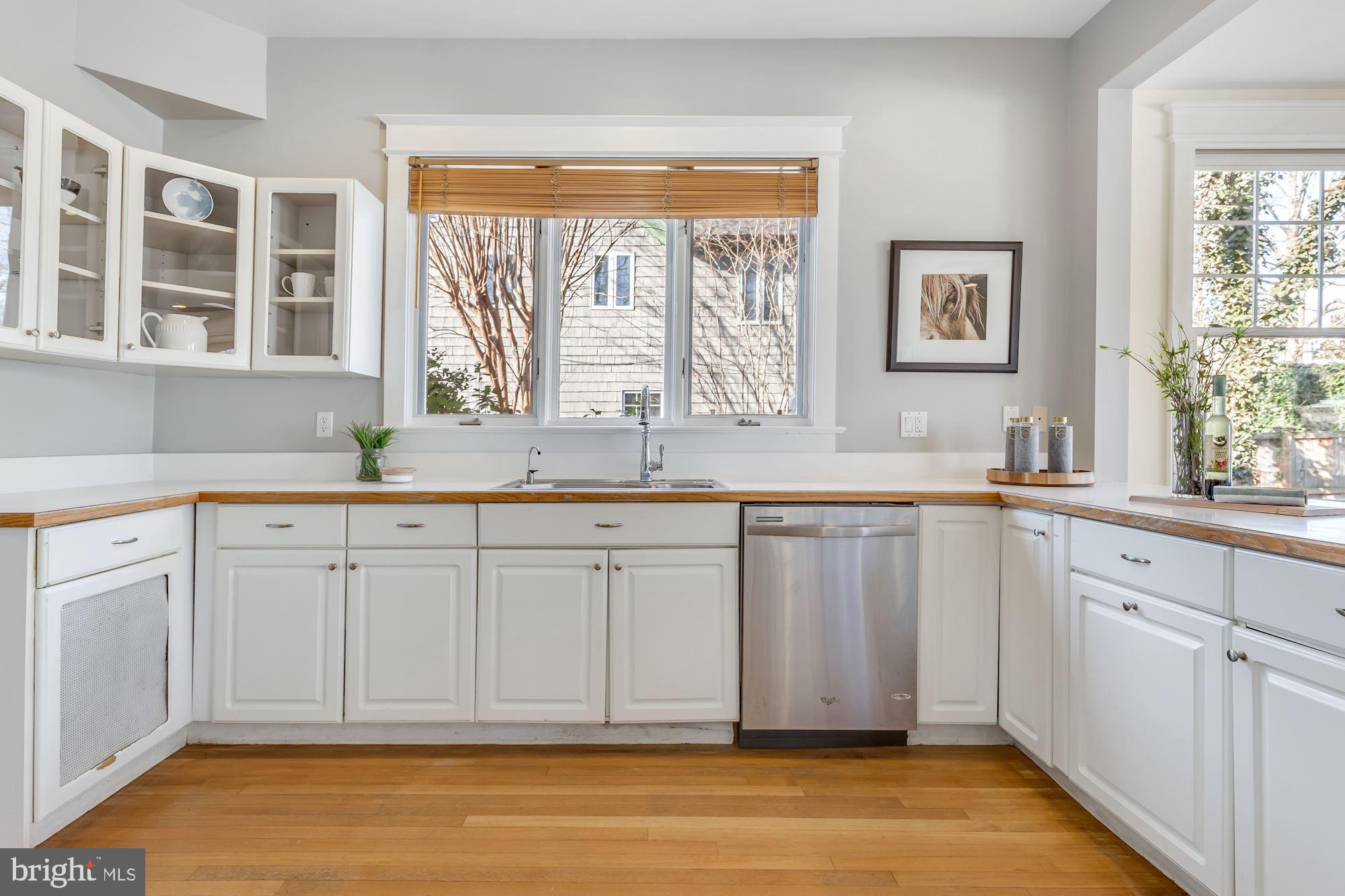 3755 Northampton Street Northwest Washington, DC 20015 - Photo 21 of 45