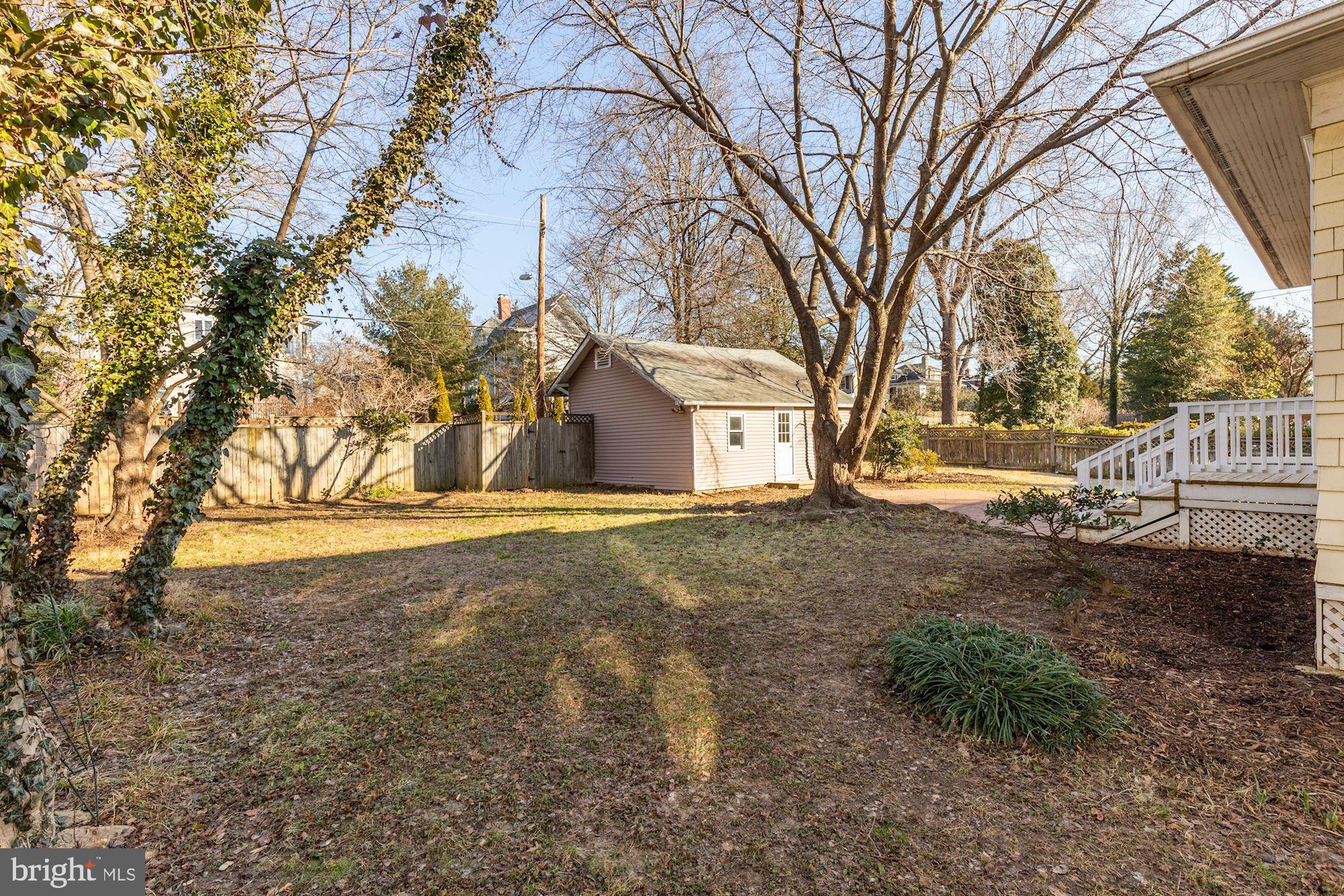 3755 Northampton Street Northwest Washington, DC 20015 - Photo 9 of 45