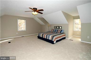 11916 Appling Valley Road Fairfax, VA 22030 - Photo 14 of 30 Bedroom (Master)