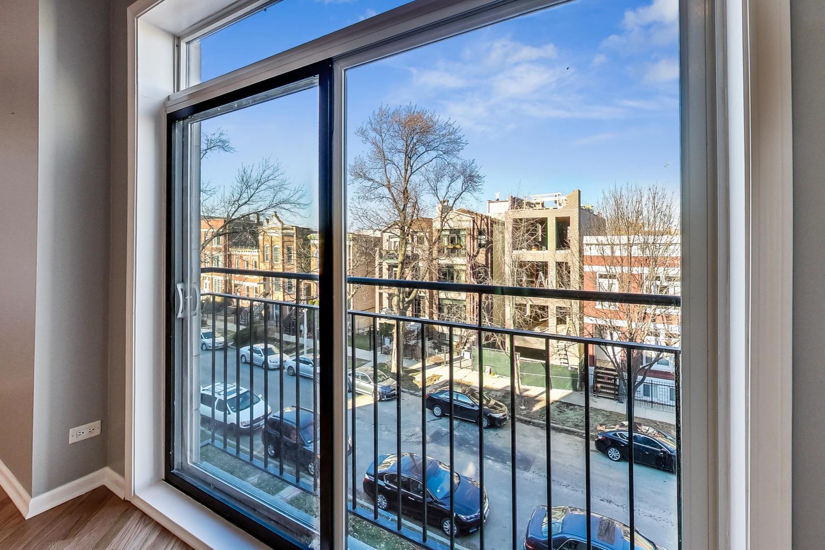 2703 West Thomas Street, Unit 3 Chicago, IL 60622 - Photo 6 of 27