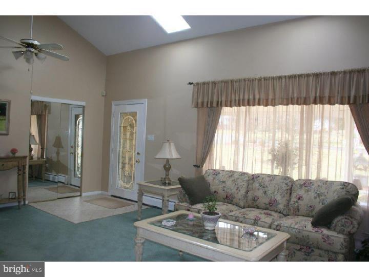 193 Laurel Road Churchville, PA 18966 - Photo 11 of 25 Living Room