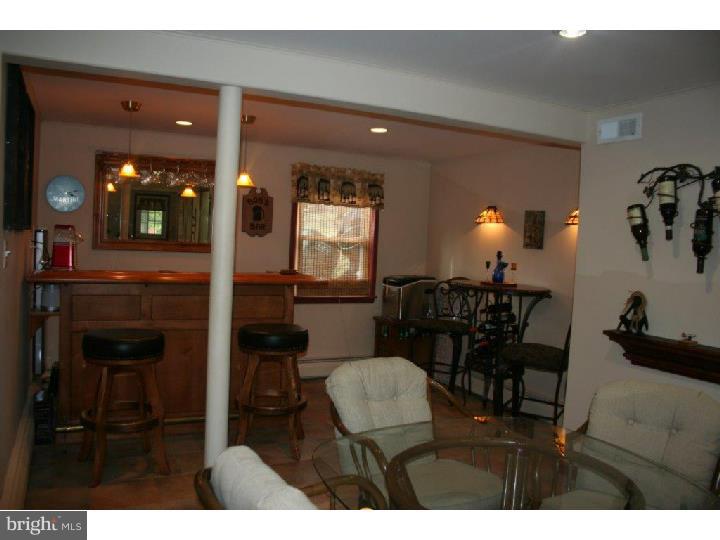 193 Laurel Road Churchville, PA 18966 - Photo 8 of 25 Family Room