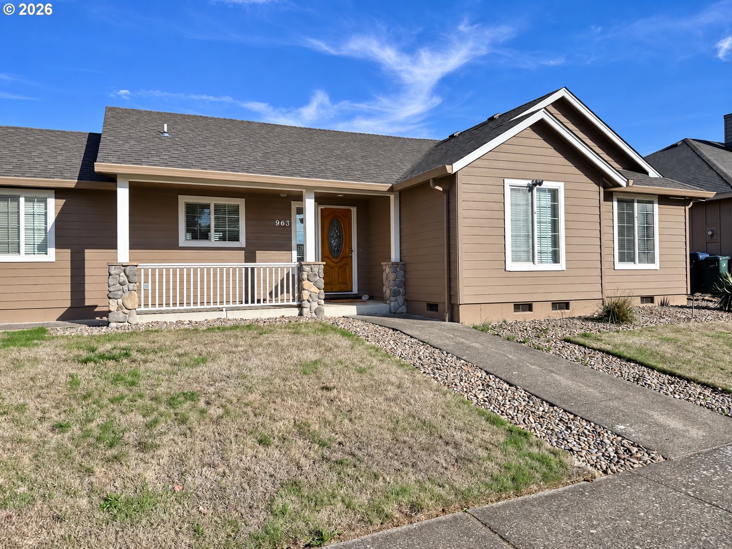 963 Hazelnut Lane Springfield, OR 97478 - Photo 1 of 5 Gallery Image 1