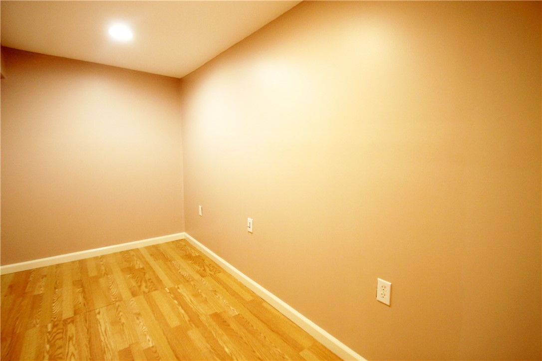 26 Hampton Lane Perinton, NY 14450 - Photo 33 of 39