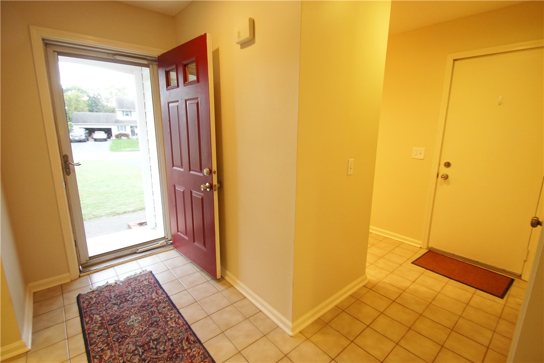 26 Hampton Lane Perinton, NY 14450 - Photo 5 of 39