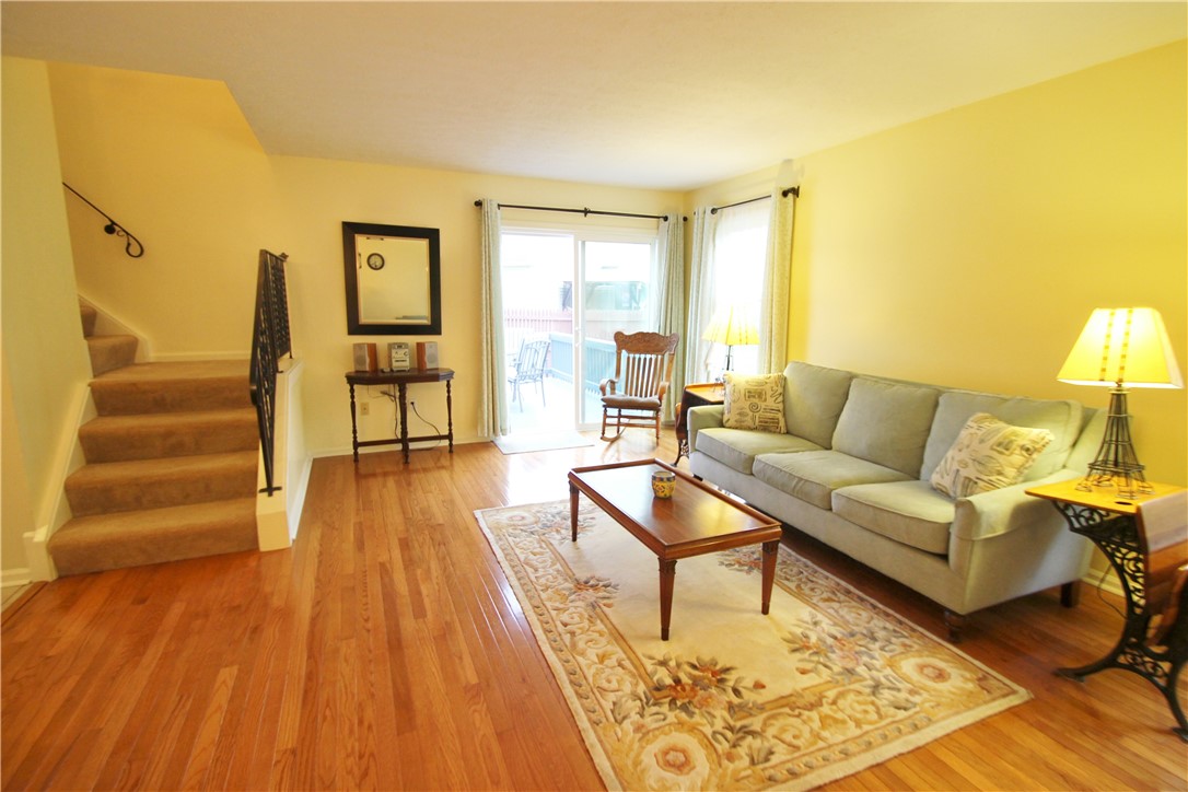 26 Hampton Lane Perinton, NY 14450 - Photo 7 of 39