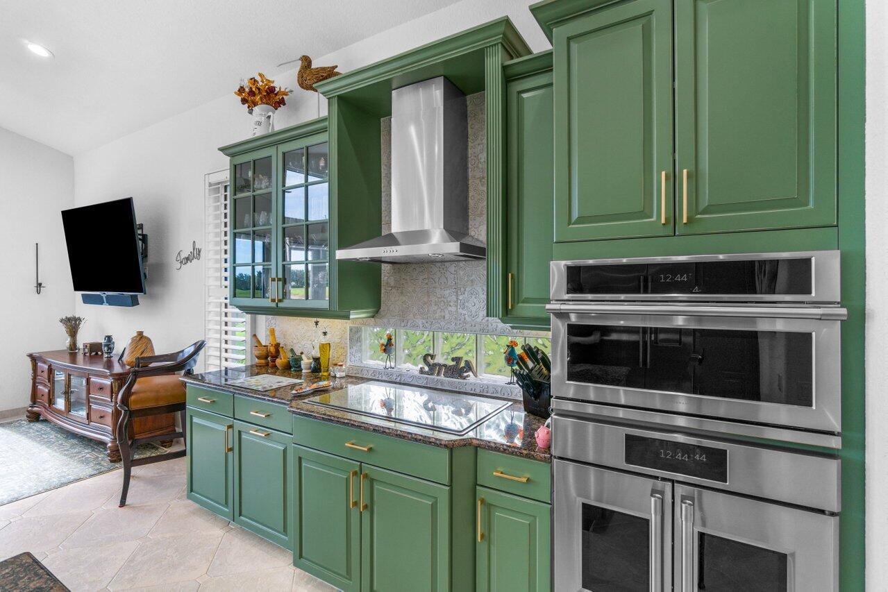 6934 Grenelefe Road Boynton Beach, FL 33437 - Photo 18 of 57 Kitchen
