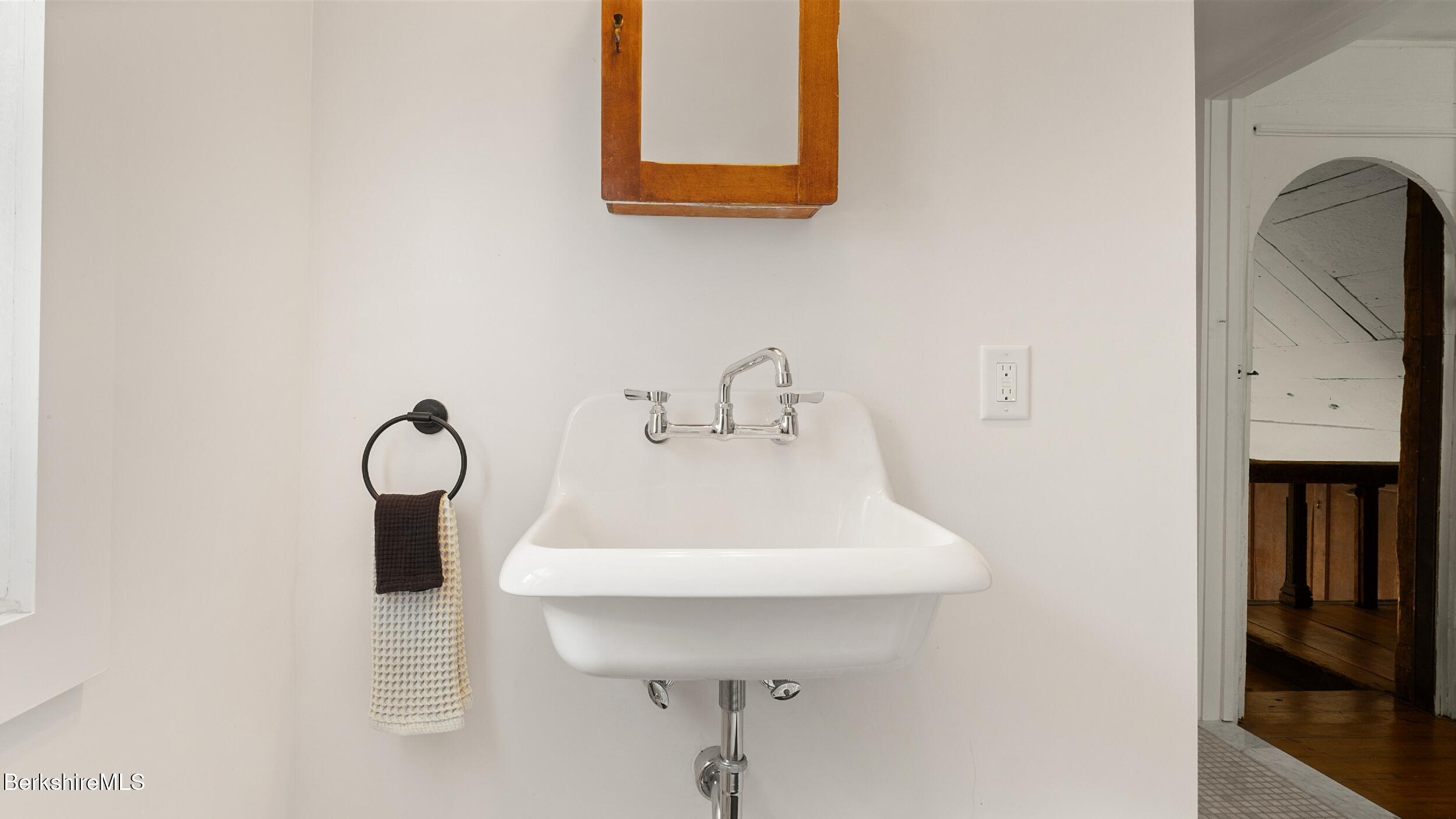77 New Marlboro Road Monterey, MA 01245 - Photo 31 of 50 South Wing Bathroom 2 - Second Floor