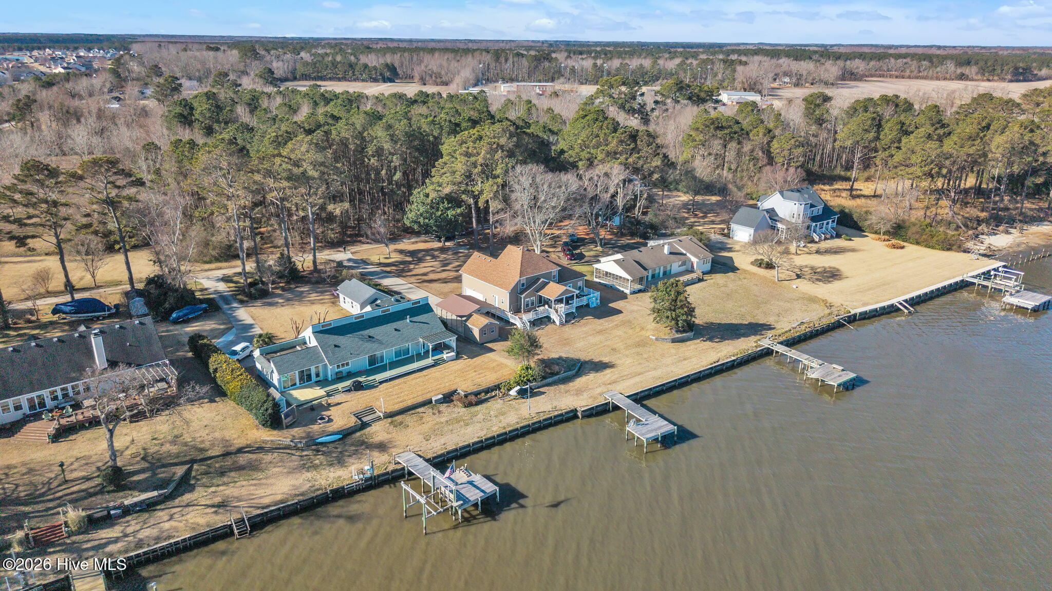 132 Romm Point Currituck, NC 27929 - Photo 14 of 59 31-web-or-mls-DJI_20260127101709_0041_D