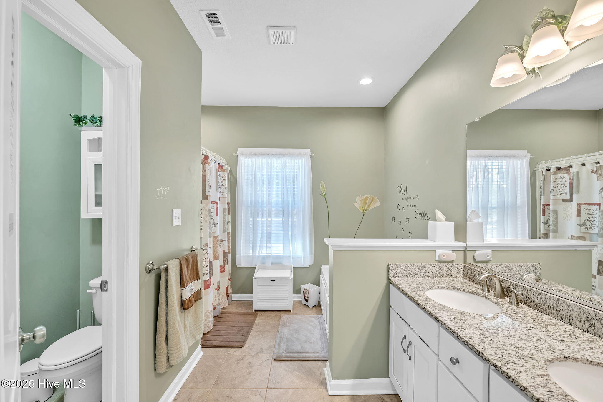 132 Romm Point Currituck, NC 27929 - Photo 32 of 59 80-web-or-mls-DSC_3740