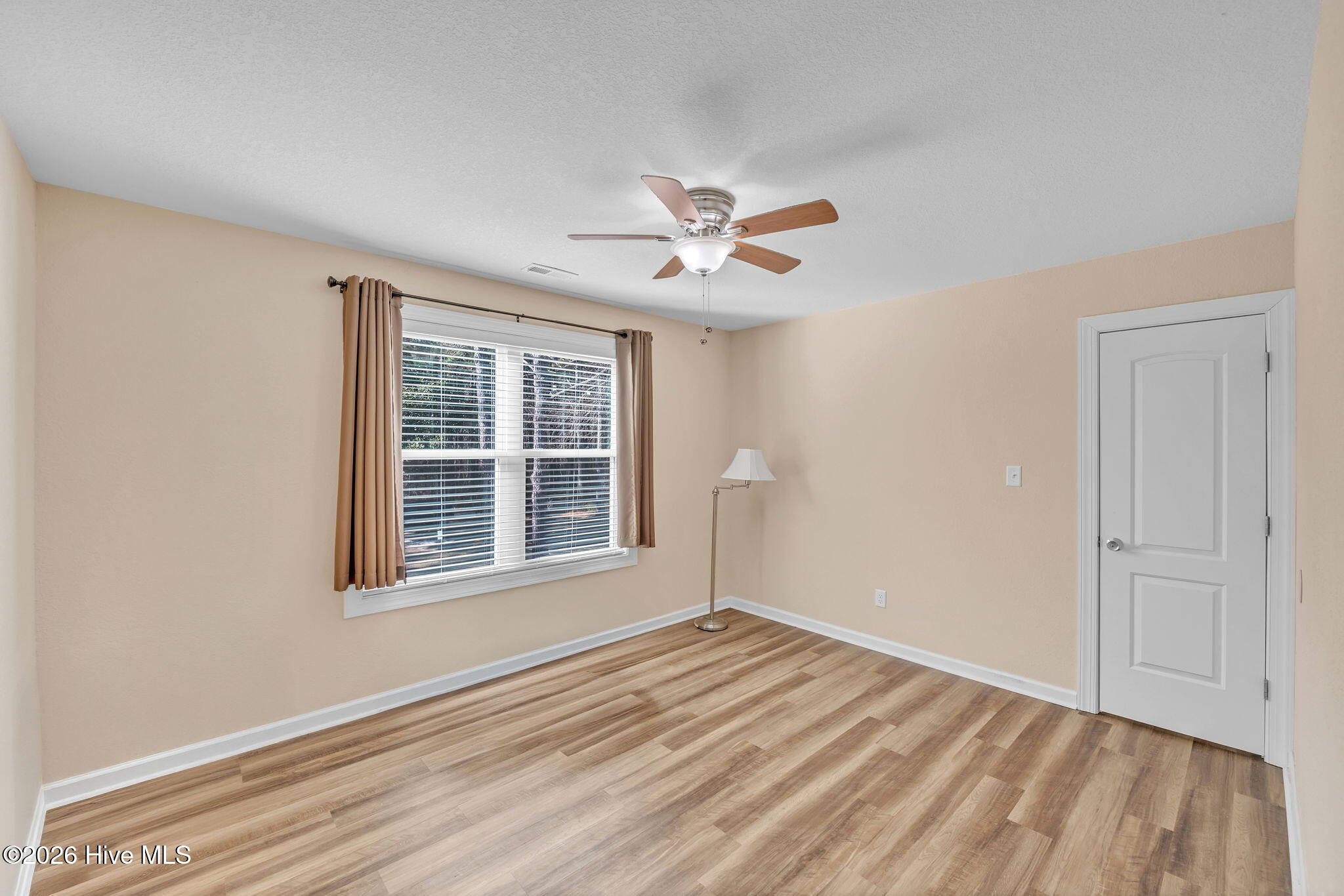 132 Romm Point Currituck, NC 27929 - Photo 35 of 59 83-web-or-mls-DSC_3779 retouch